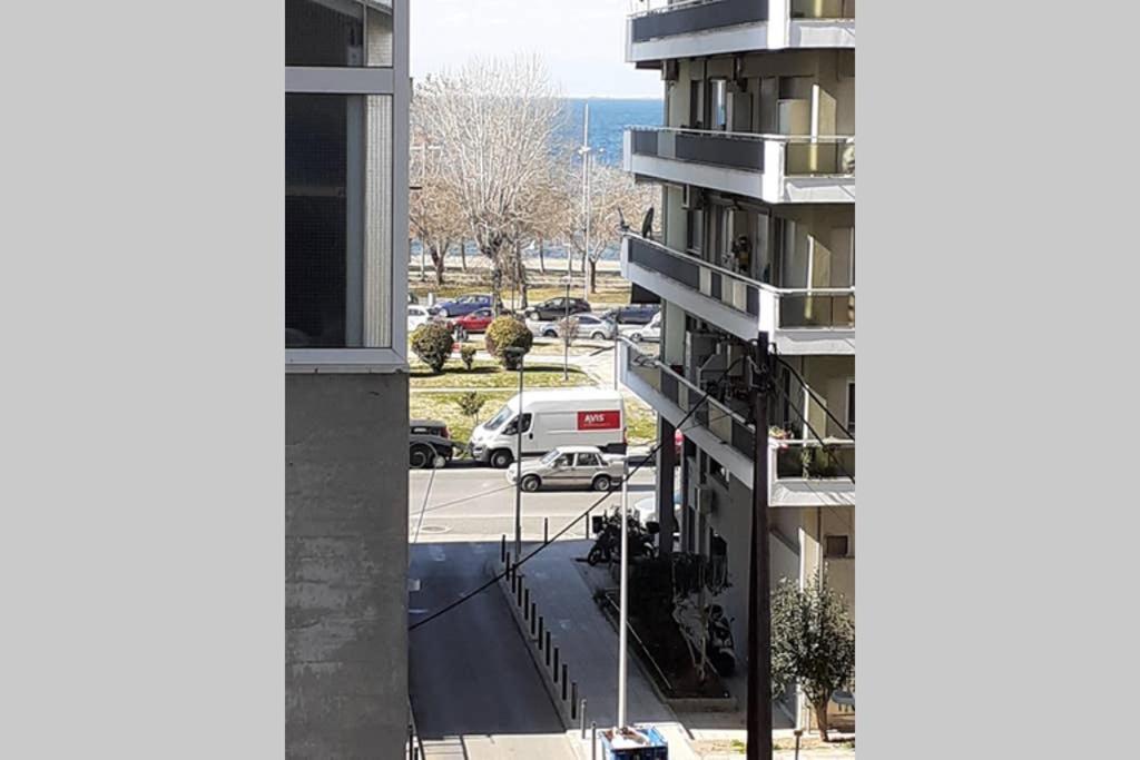 Thessaloniki Waterfront Apartment Buitenkant foto